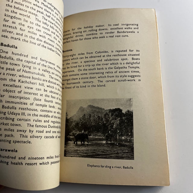 1952 Ceylon Calling Book For Sale - Image 4 of 10