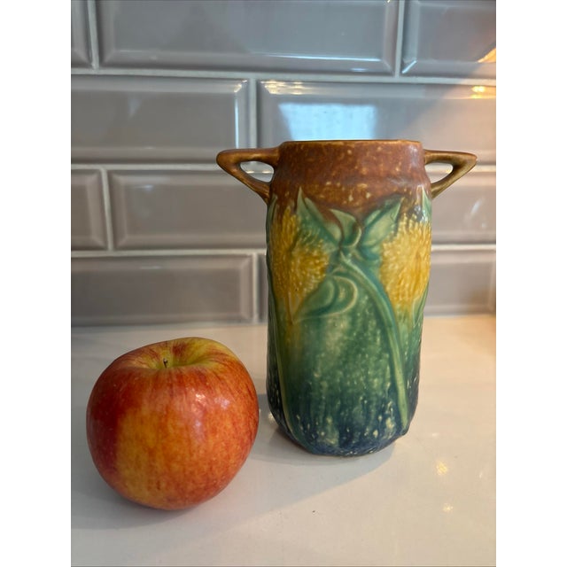 Museum quality, Roseville, pottery, sunflower vase