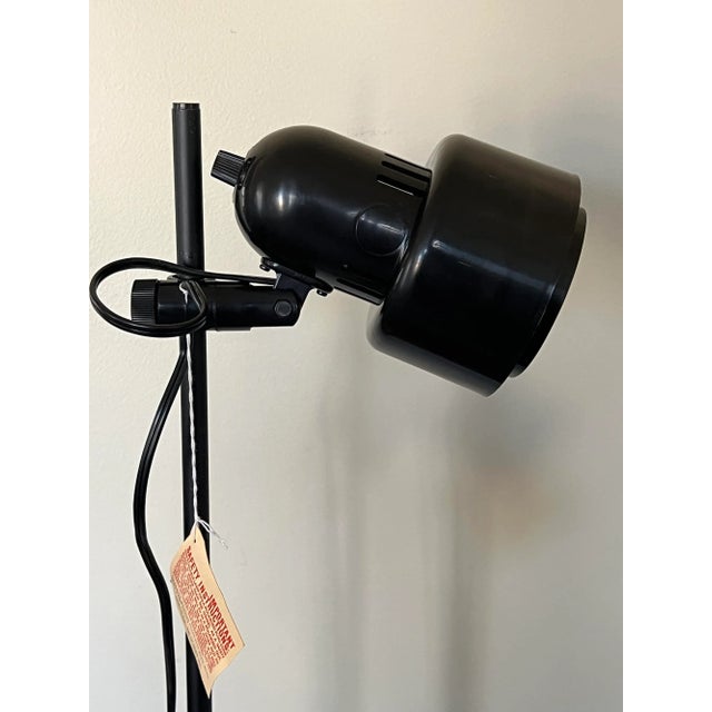 Mobilite 580 Adjustable Floor Lamp, 1970s, With Original Tags For Sale In Boston - Image 6 of 13