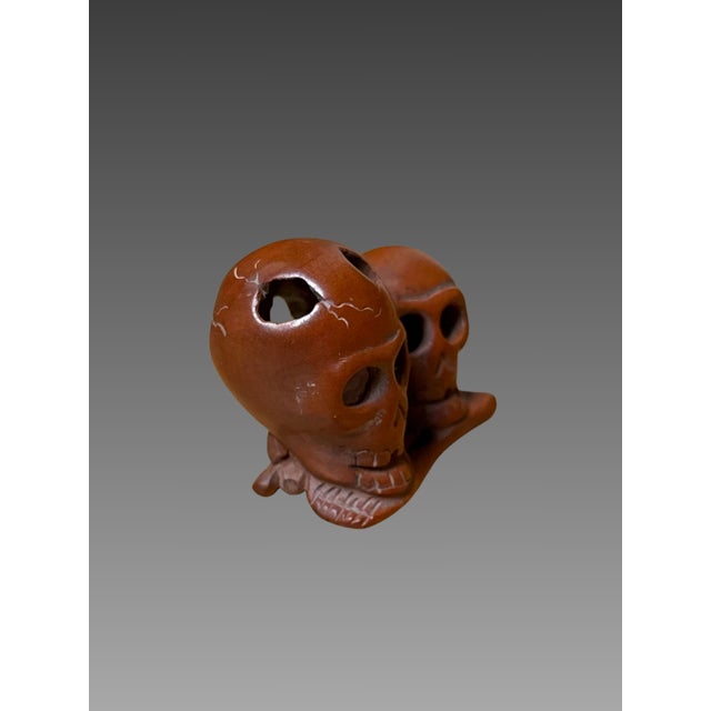 Japanese Meiji Era Netsuke with Skulls, 19th Century For Sale - Image 5 of 8