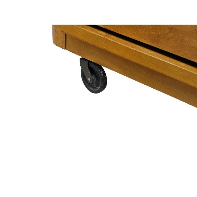 1950s Expandable Bar Cart Attributed to John Keal for Brown Saltman, Maple For Sale - Image 17 of 17