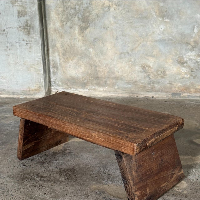Small Low Bench in Antique Indonesian Teak, 1980s For Sale - Image 16 of 18
