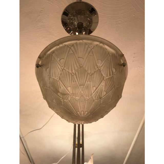 Early 20th Century French Art Deco Pendant Chandelier by Hettier and Vincent For Sale - Image 5 of 13