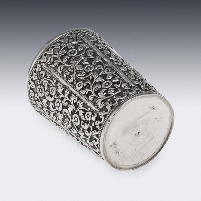 Antique 19th Century Indian Kutch Silver Beaker, 1890 For Sale - Image 6 of 15