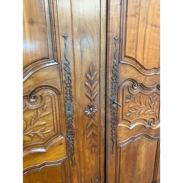 Brown 19th Century French Louis XV Armoire With Foliate Carvings, Circa 1850 For Sale - Image 8 of 12