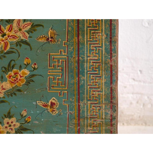 Antique Chinese Pine Trunk from Amaru, Dongbei For Sale - Image 6 of 11