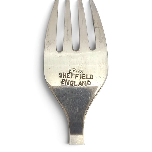 Mid-20th Century House of Prill Blue Onion Porcelain Flatware, 49 Pieces For Sale - Image 10 of 18