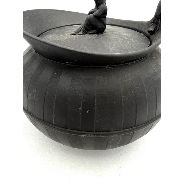 Neoclassical Stunning Antique Wedgwood Black Basalt Teapot, C. 1790-1830 With Widow Finial For Sale - Image 3 of 12