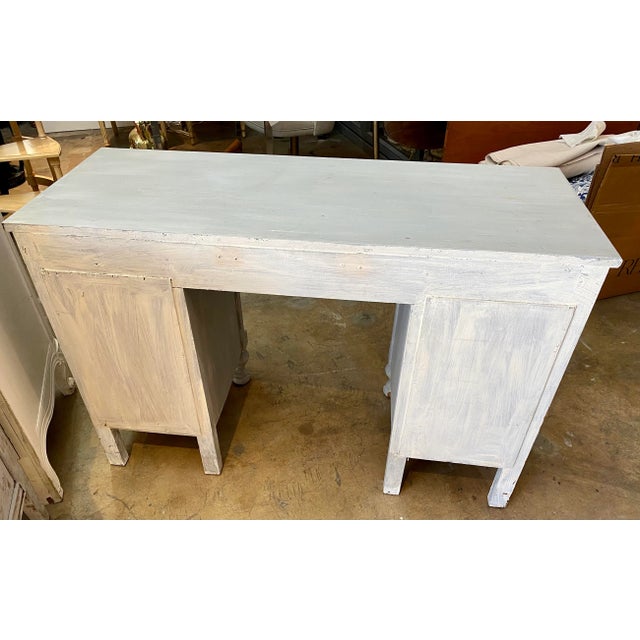 Early 20th Century Antique English Style Desk For Sale - Image 5 of 9