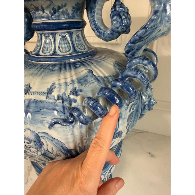 Large Vintage Cantagalli Italian Majolica Blue White Delft Style Pottery Vase Jar or Urn Serpent Handles 23"h For Sale - Image 17 of 18