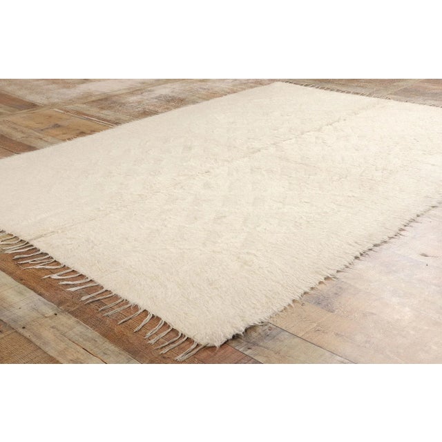 Textile Vintage Turkish Angora Wool Rug - 05'01 X 07'01 For Sale - Image 7 of 9