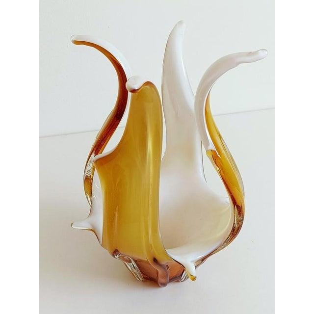 Gold Murano Glass Vase Centerpiece in Amber and Opal White Glass, Italy, 1960s For Sale - Image 8 of 18