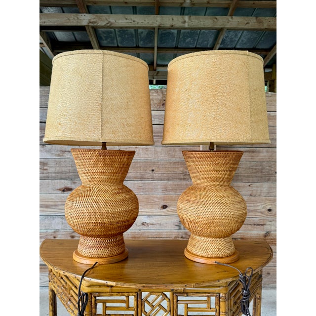 Late 20th Century Pair of Vintage Sculptural Woven Rattan Table Lamps With Original Shades For Sale - Image 5 of 12