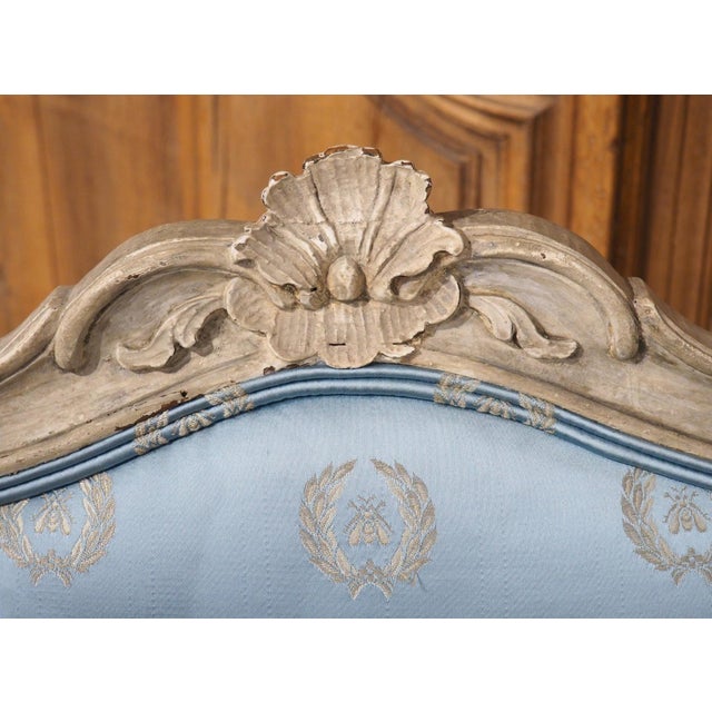 18th Century French Painted Louis XV Fauteuil À La Reine Armchair With Blue Silk For Sale - Image 16 of 18