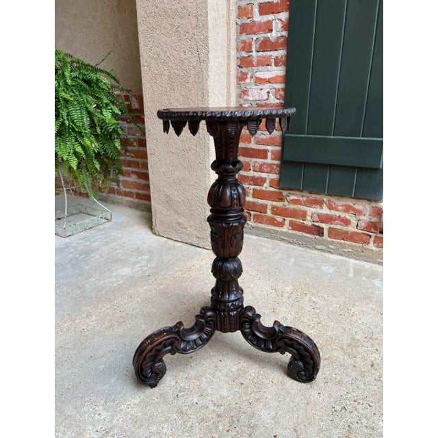 Renaissance Antique English Carved Display Pedestal Stand Jardiniere Plant Bronze Table For Sale - Image 3 of 13