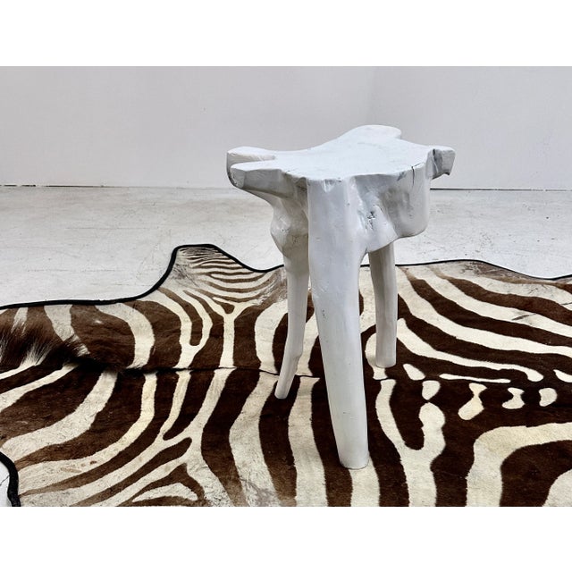 White Organic-Form Drinks Table For Sale - Image 8 of 9