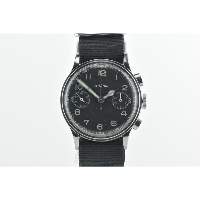 Swiss Stainless Steel Chronograph from Lemania, 1940 For Sale - Image 15 of 18