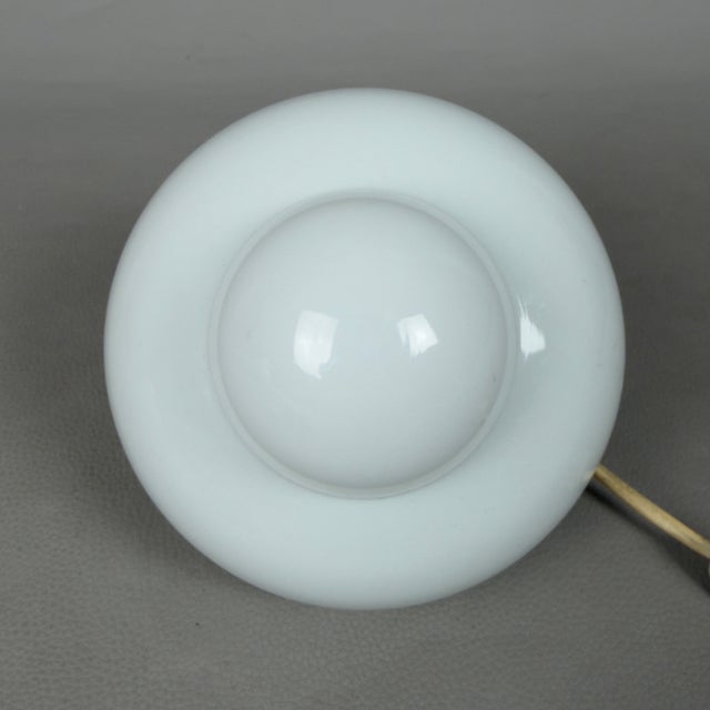 Metal Space Age UFO Table Lamps in White Murano Glass, 1970s, Set of 2 For Sale - Image 7 of 12
