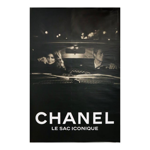 2024 French Bus Shelter Poster, Chanel, Le Sac Iconic - Brad Pitt and Penélope Cruz For Sale