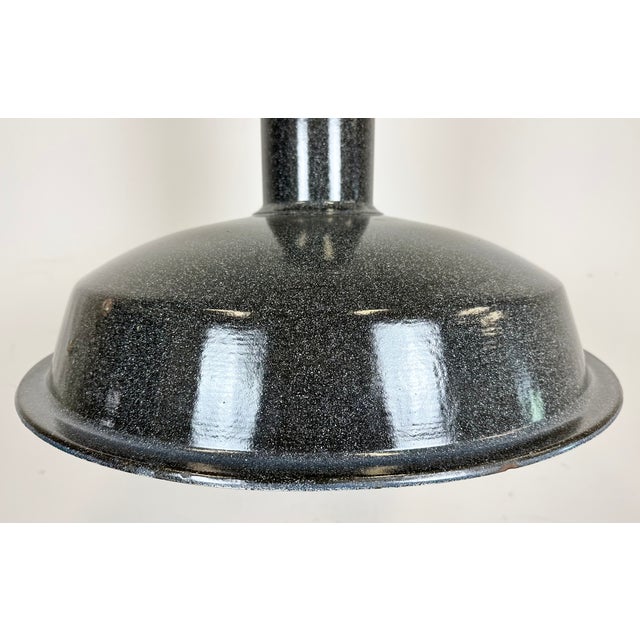 Large Industrial Grey Enamel Factory Lamp with Cast Iron Top from Elektrosvit, 1960s For Sale - Image 4 of 18
