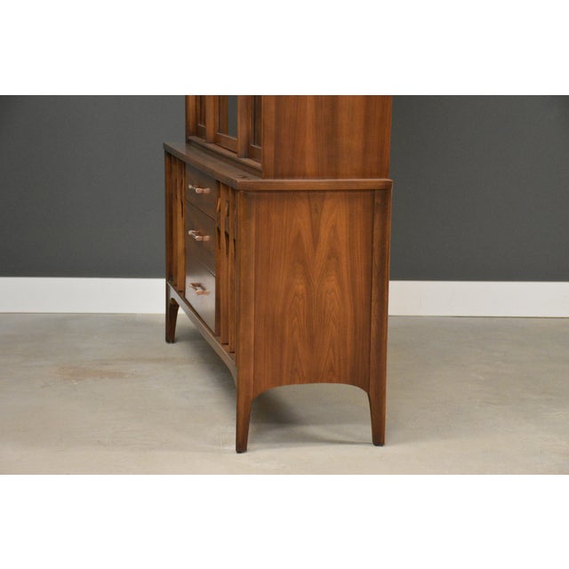 1960s Kent Coffey Perspecta Walnut and Rosewood Credenza Hutch For Sale In Boston - Image 6 of 13