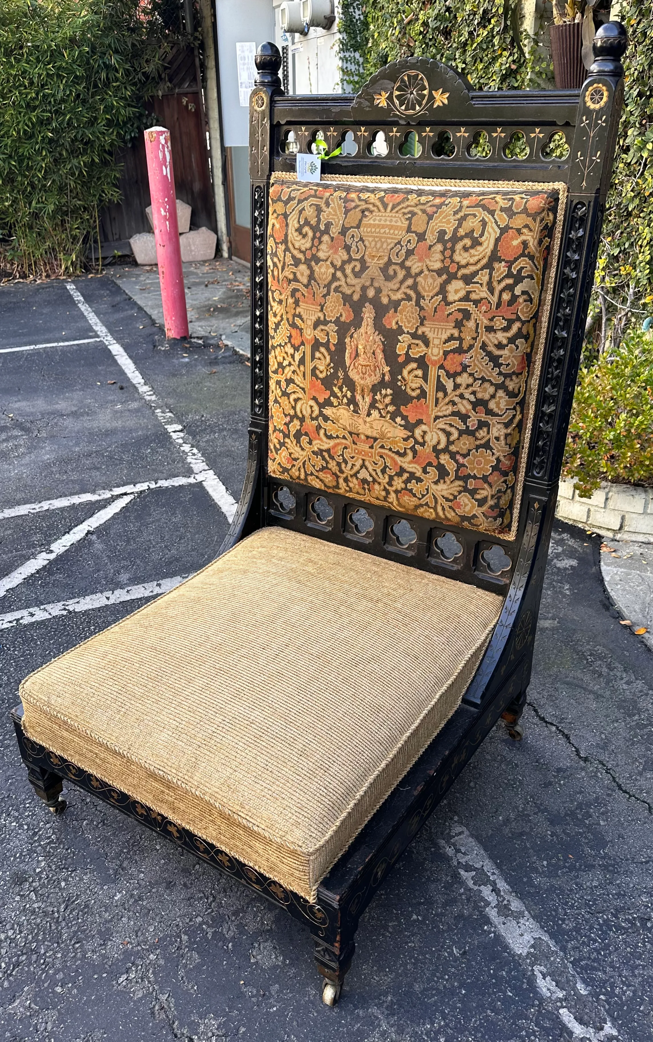 ♡アンティーク　象嵌 　金彩 オットマン チェア スツール 鞍型 黒♡ Rare Antique Middle Eastern Syrian Moorish Throne Chair | Chairish