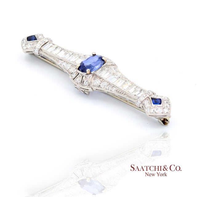 Contemporary Mid 20th Century Platinum 950 Natural Sapphire and Diamond Brooch For Sale - Image 3 of 9