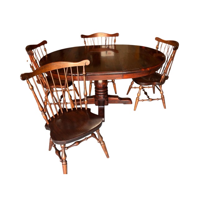 Ethan Allen 1970s Ethan Allen (Old Tavern) Dining Table and Six Matching Fiddleback Chairs - Original Authentic Complete Set For Sale - Image 4 of 12