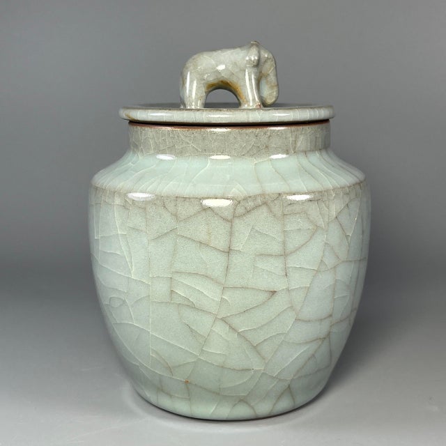 19th Century Vintage Chinese Longquan Celadon Crackle‑Glaze Lidded Jar With Animal‑Shaped Finial For Sale - Image 5 of 7