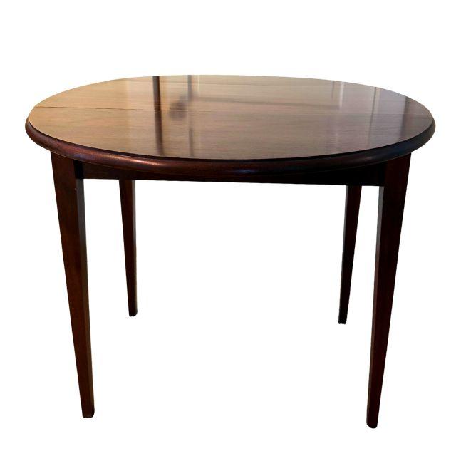 Chestnut Late 20th Century, Hepplewhite Style Mahogany Pembroke, Folding Side Table For Sale - Image 8 of 14