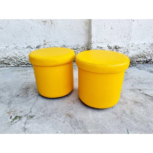 Set of Mid-Century Yellow Leather Poufs, Italy, 1980s For Sale - Image 10 of 12