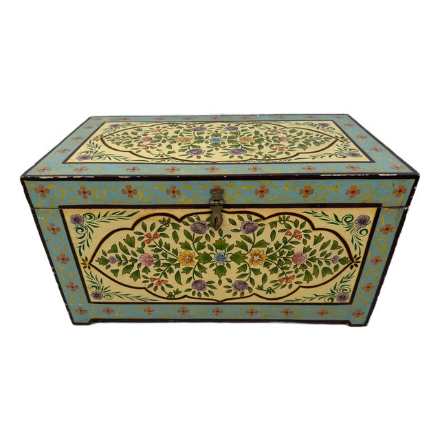 Vintage Hand-Painted Wooden Floral Folk Art Storage Trunk For Sale
