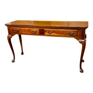 Late 20th Century Pennsylvania House Walnut Sofa Table For Sale