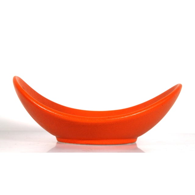 Stunning vintage 1950's mid century modern Haeger bright deep orange curved lip bowl! This is a wonderful piece of art...
