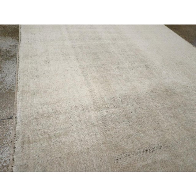 Mid 20th Century Galerie Shabab Collection Mid-20th Century Turkish Anatolian Gallery Carpet For Sale - Image 5 of 10