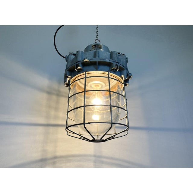Large Industrial Grey Bunker Light with Iron Cage from Elektrosvit, 1970s For Sale - Image 17 of 18