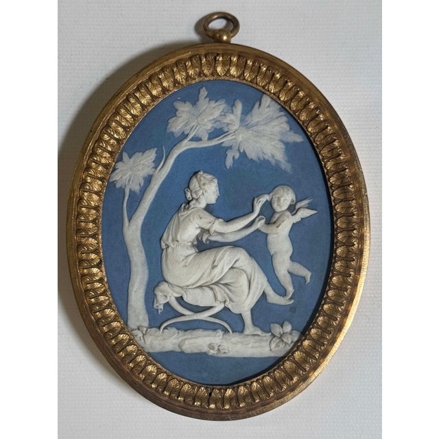 English Antique 19th Century Wedgwood Jasperware Lady Templetown Neoclassical Plaque by Thomas Lovatt in Gilt Bronze Frame For Sale - Image 3 of 3