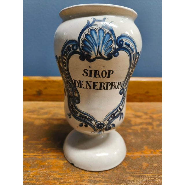Ceramic Apothecary Jar with Latin Inscription, 18th Century-Early 19th Century For Sale - Image 17 of 17