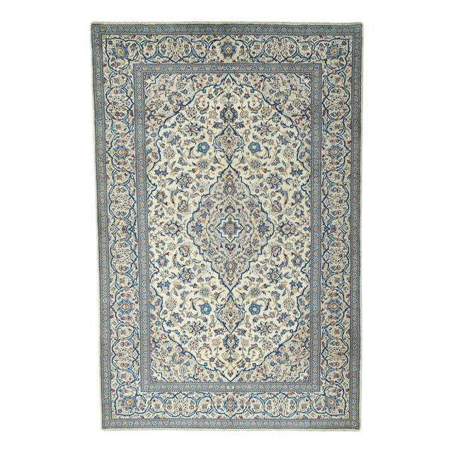 Hand-Knotted Kashan Rug in Wool For Sale
