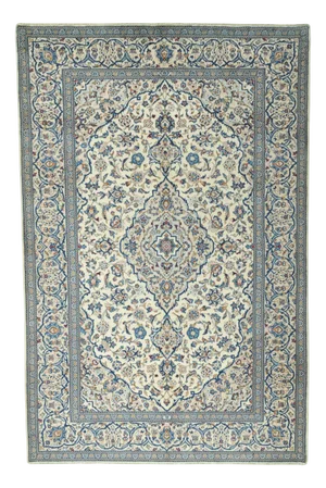 Hand-Knotted Kashan Rug in Wool