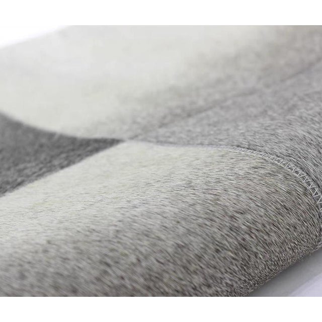 "Fangzhen With Anti-Horse Skin Velvet - 19 Inches Single" For Sale - Image 4 of 5