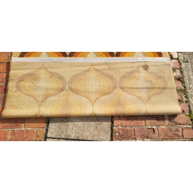 Vintage Space Age Rug, 1970s For Sale - Image 4 of 7