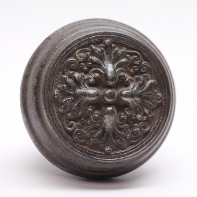 This cast iron Louis XIV style four fold knob was made by Sargent in the 1905 catalog. It is part of the H-42900 Truro...