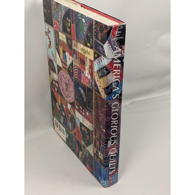 Paper 1987 America's Glorious Quilts Oversized Vintage Hardcover Coffee Table Book For Sale - Image 7 of 12