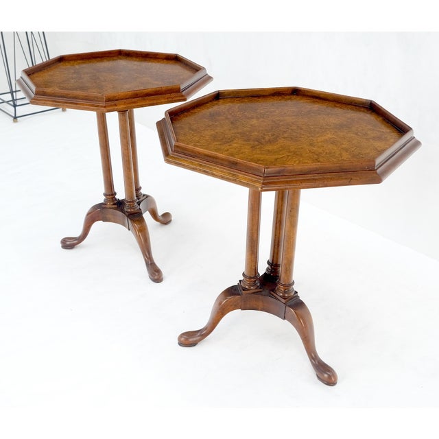 Henredon Pair Gallery Burl Wood Top Tripod Bases Side End Occasional Lamp Tables Stands For Sale - Image 4 of 14