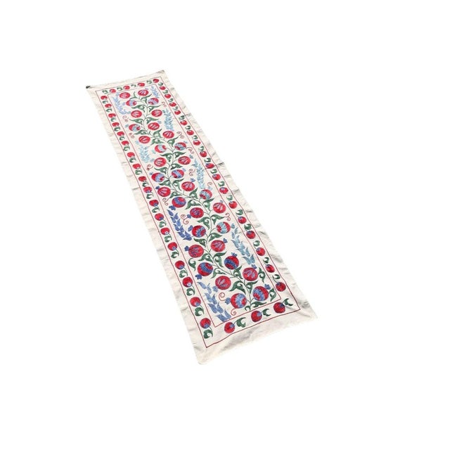 Textile Handmade Wheat and Pomegranate Design Crochet Table Runner or Tapestry, 1980s For Sale - Image 7 of 7