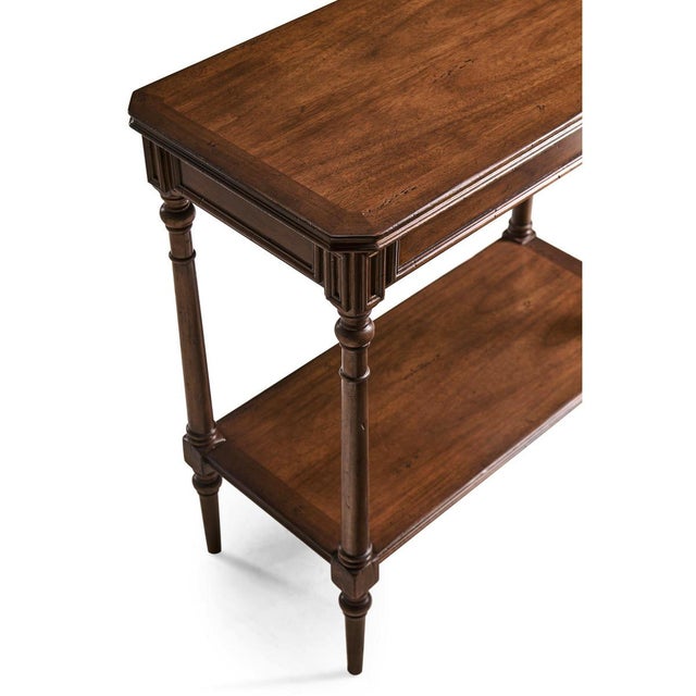 Georgian Style Walnut Side Table For Sale In Greensboro - Image 6 of 9