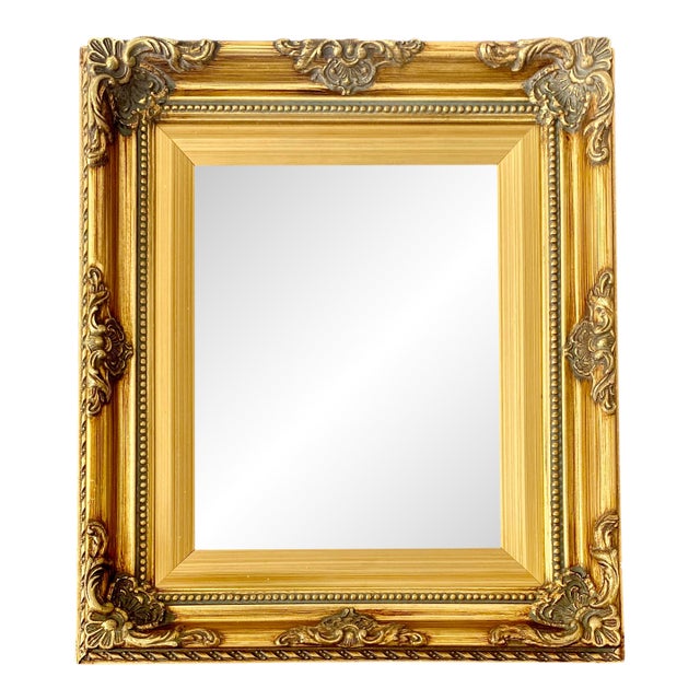 Vintage Exquistely Elgant Ornate Gold Gilt Style Wood Picture Frame - Fits 8x10 For Sale