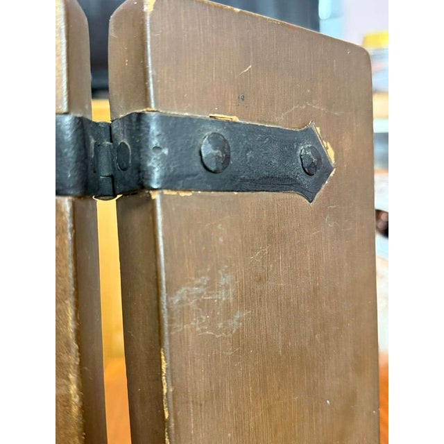 Late Gothic Polychromed Wooden Triptych Relief of Madonna and Child with Saints, 15th–16th Century For Sale - Image 12 of 18