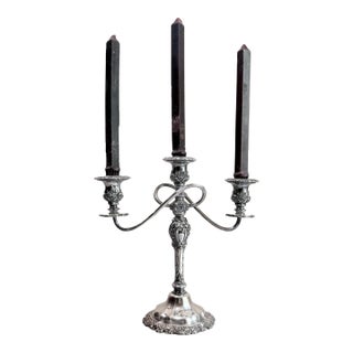 Vintage International Silver Company “Countess” Pattern Silver-Plated 3-Arm Candelabra For Sale